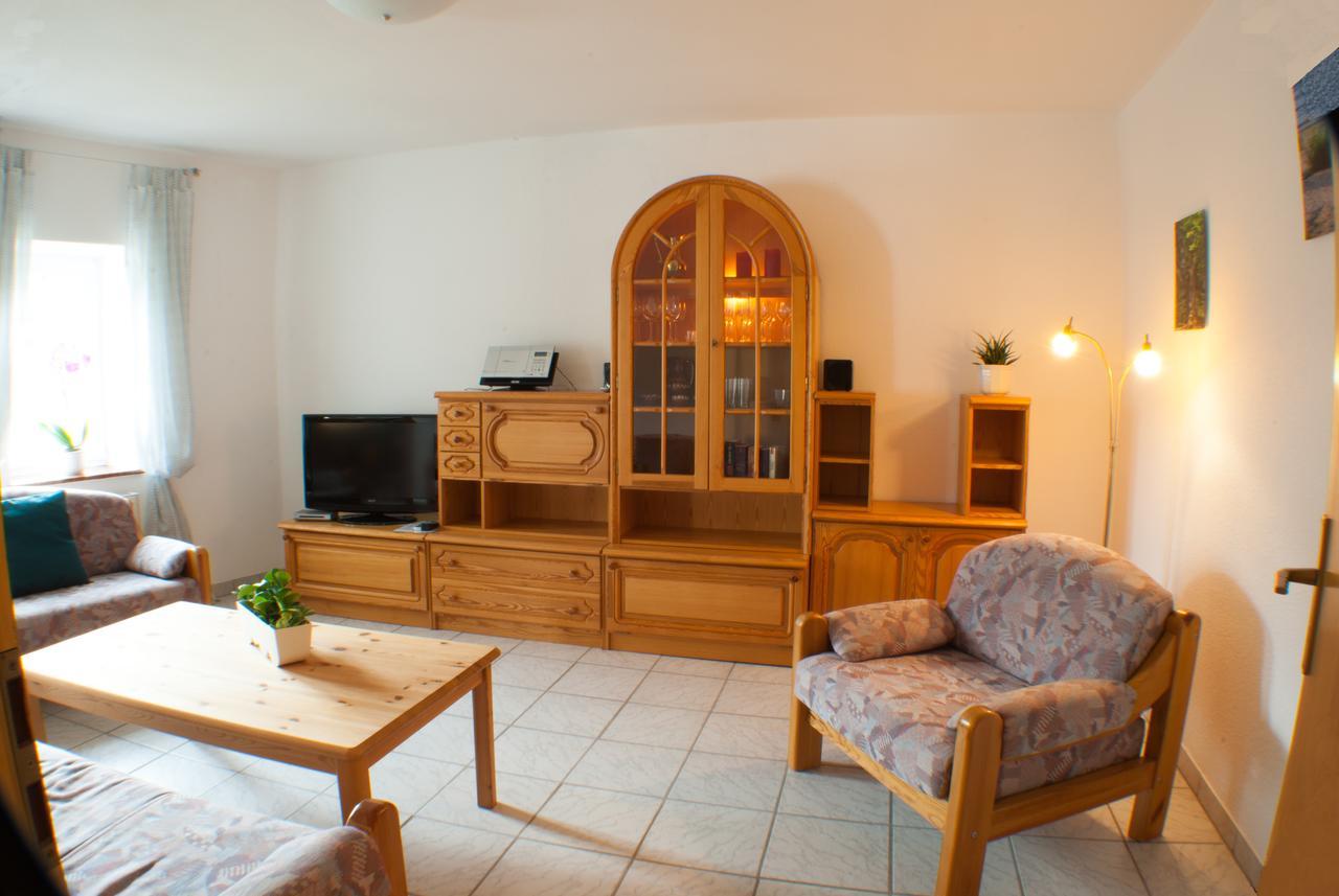 Apartmenthaus „Am Gersthof“ Am Nationalpark Kellerwald-Edersee Gellershausen Bagian luar foto